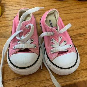 Size 5 Pink Converse